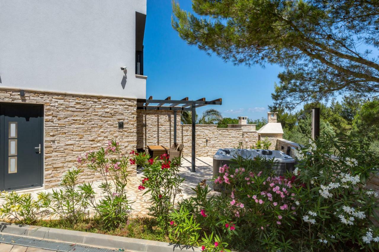 Seaside Villa & Spa Ližnjan Esterno foto